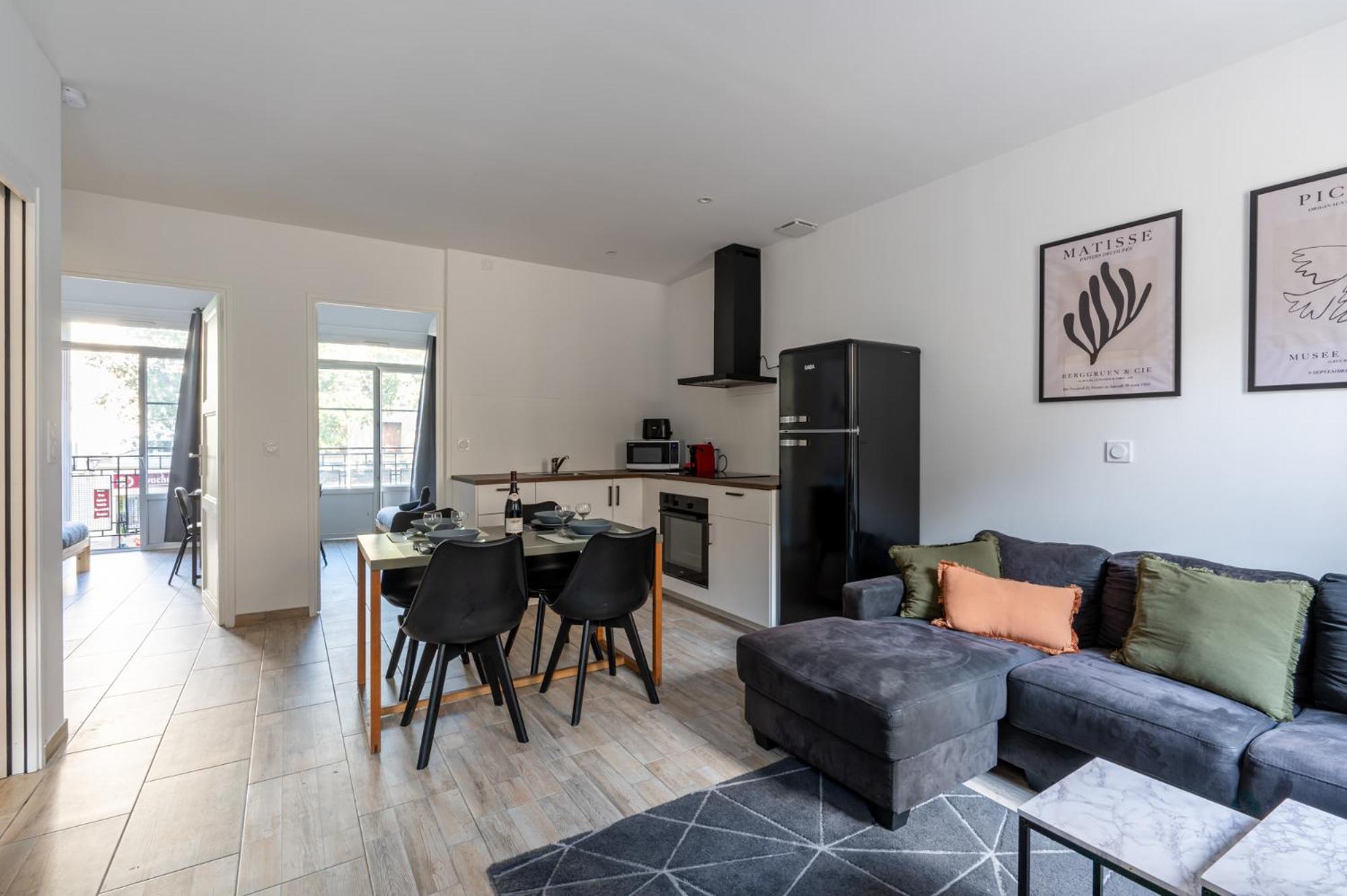Superbe Appartement Proche Gare ตูลง ภายนอก รูปภาพ
